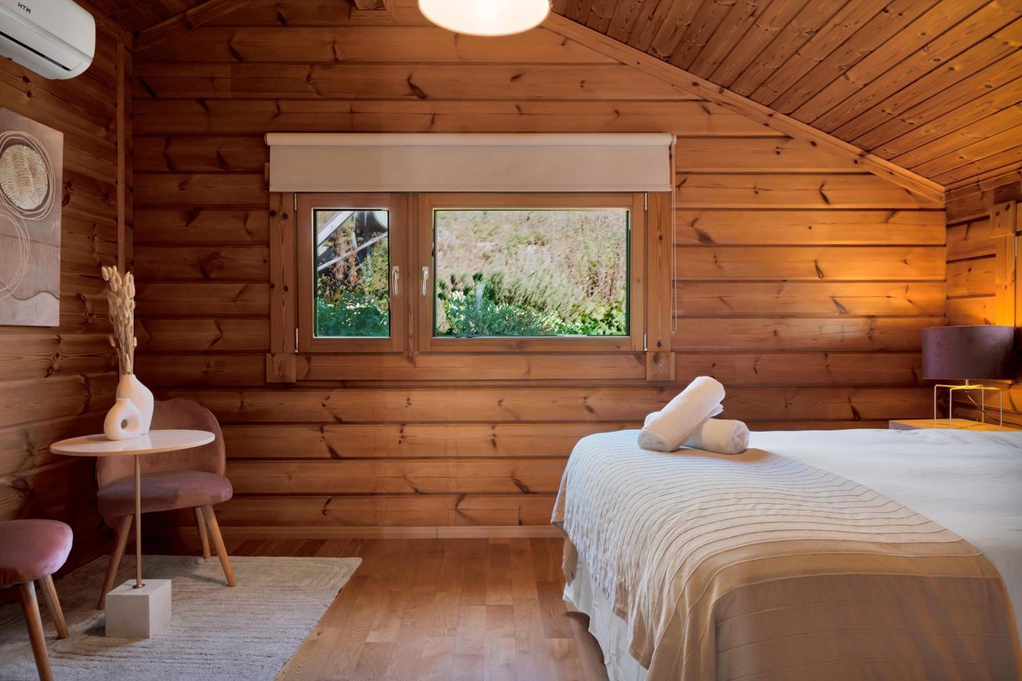 Increible Villa De Madera Con Vistas Al Mar 阿尔赫西拉斯 外观 照片