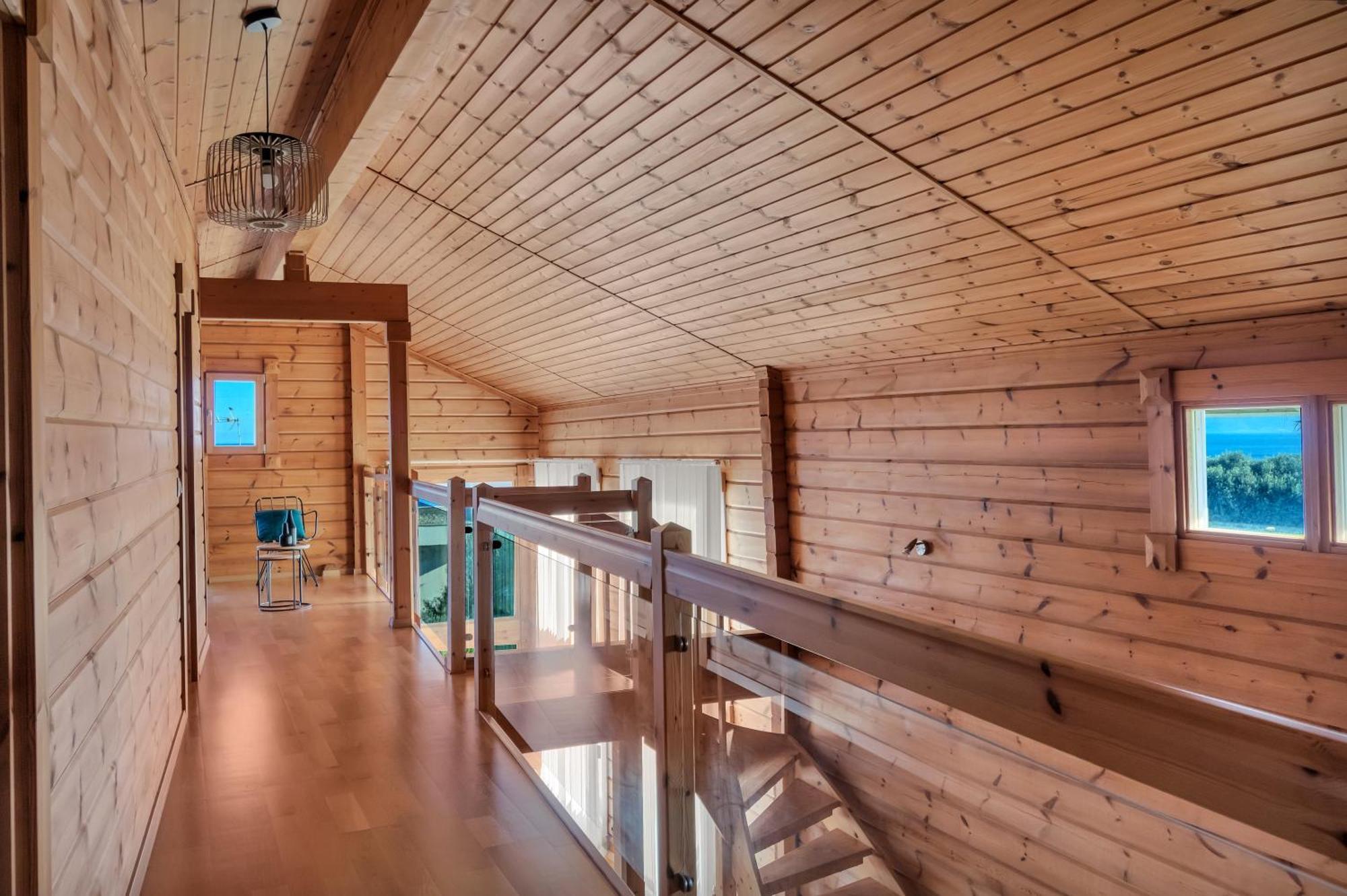 Increible Villa De Madera Con Vistas Al Mar 阿尔赫西拉斯 外观 照片