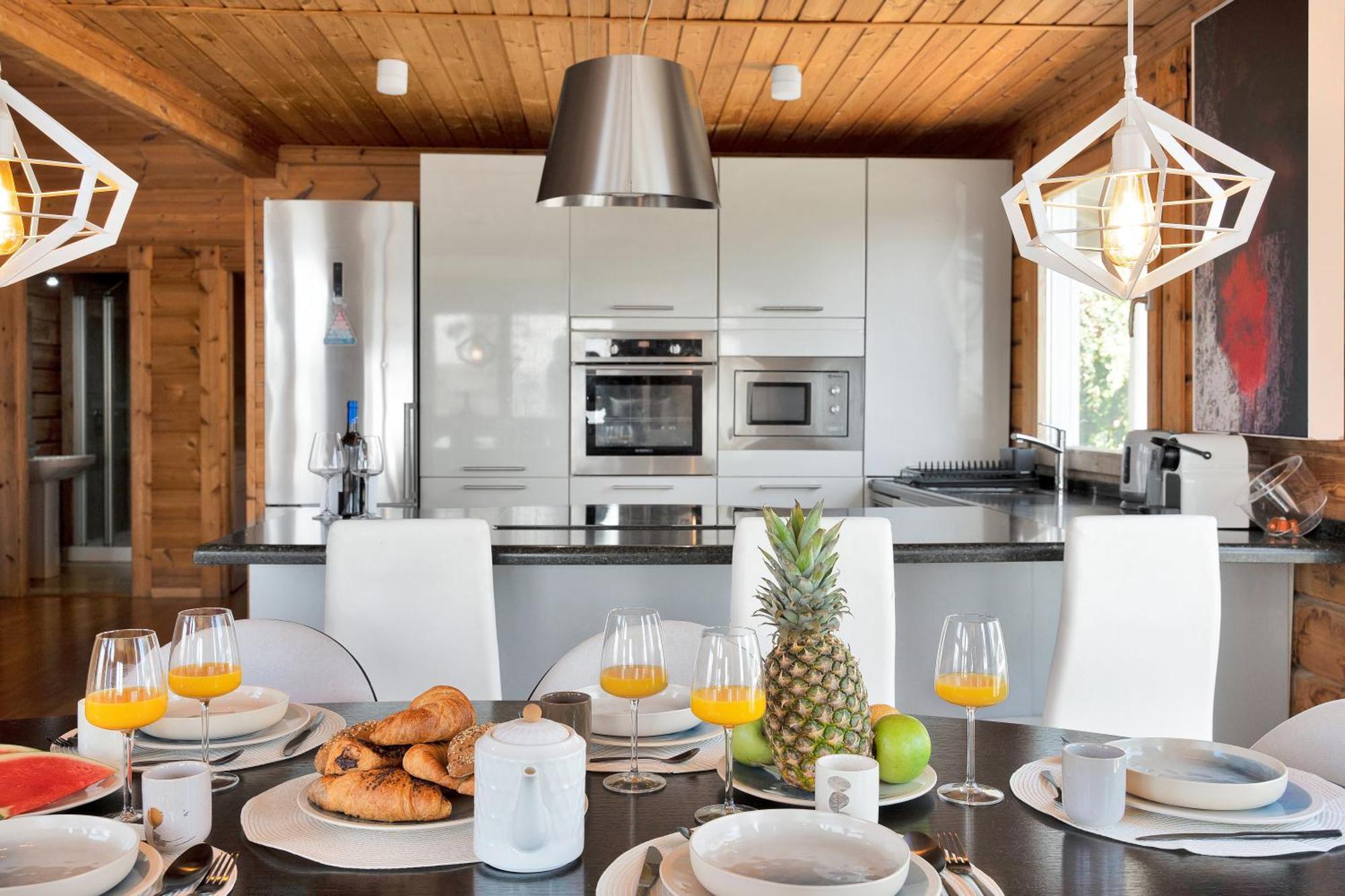 Increible Villa De Madera Con Vistas Al Mar 阿尔赫西拉斯 外观 照片