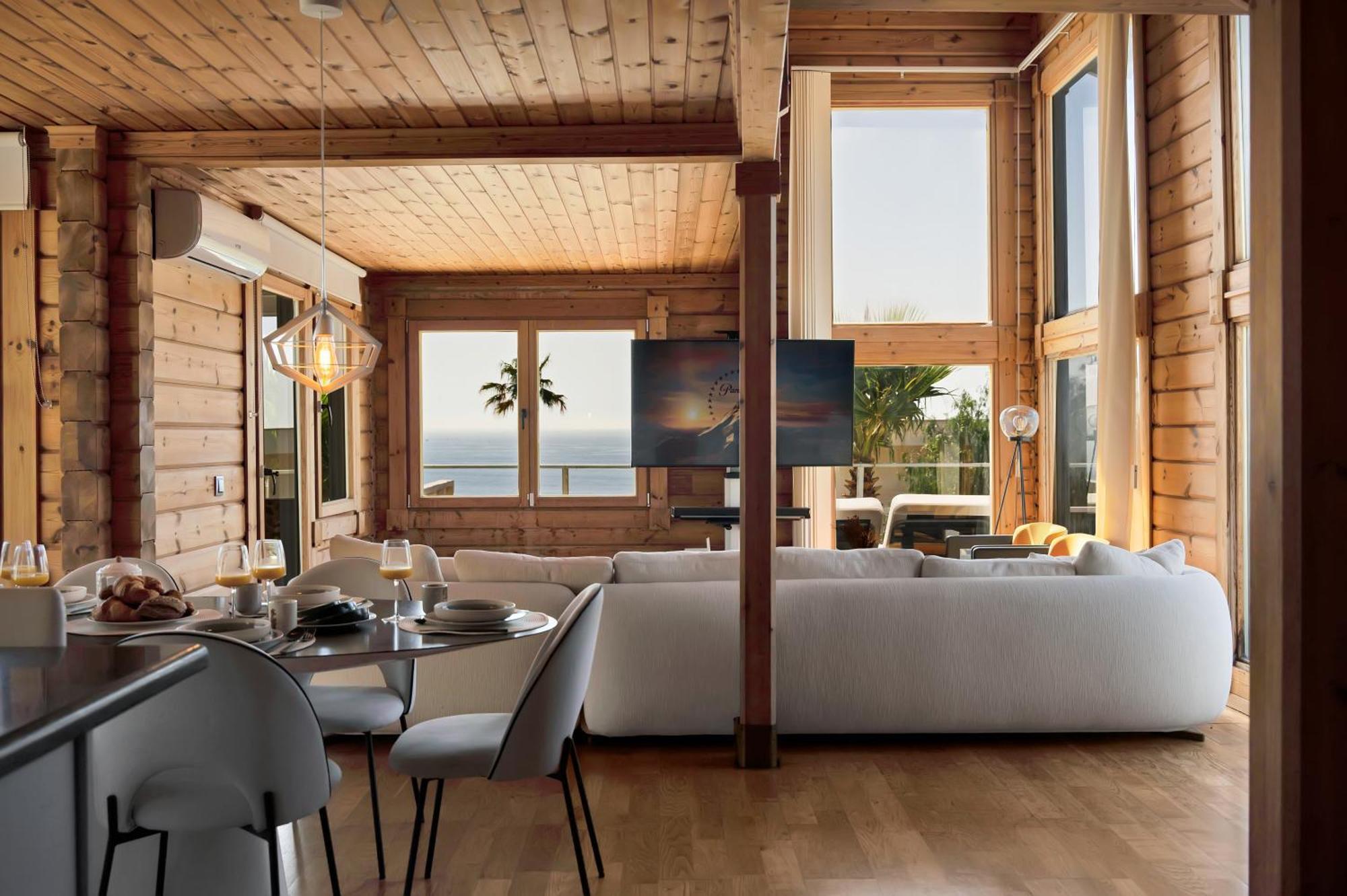 Increible Villa De Madera Con Vistas Al Mar 阿尔赫西拉斯 外观 照片