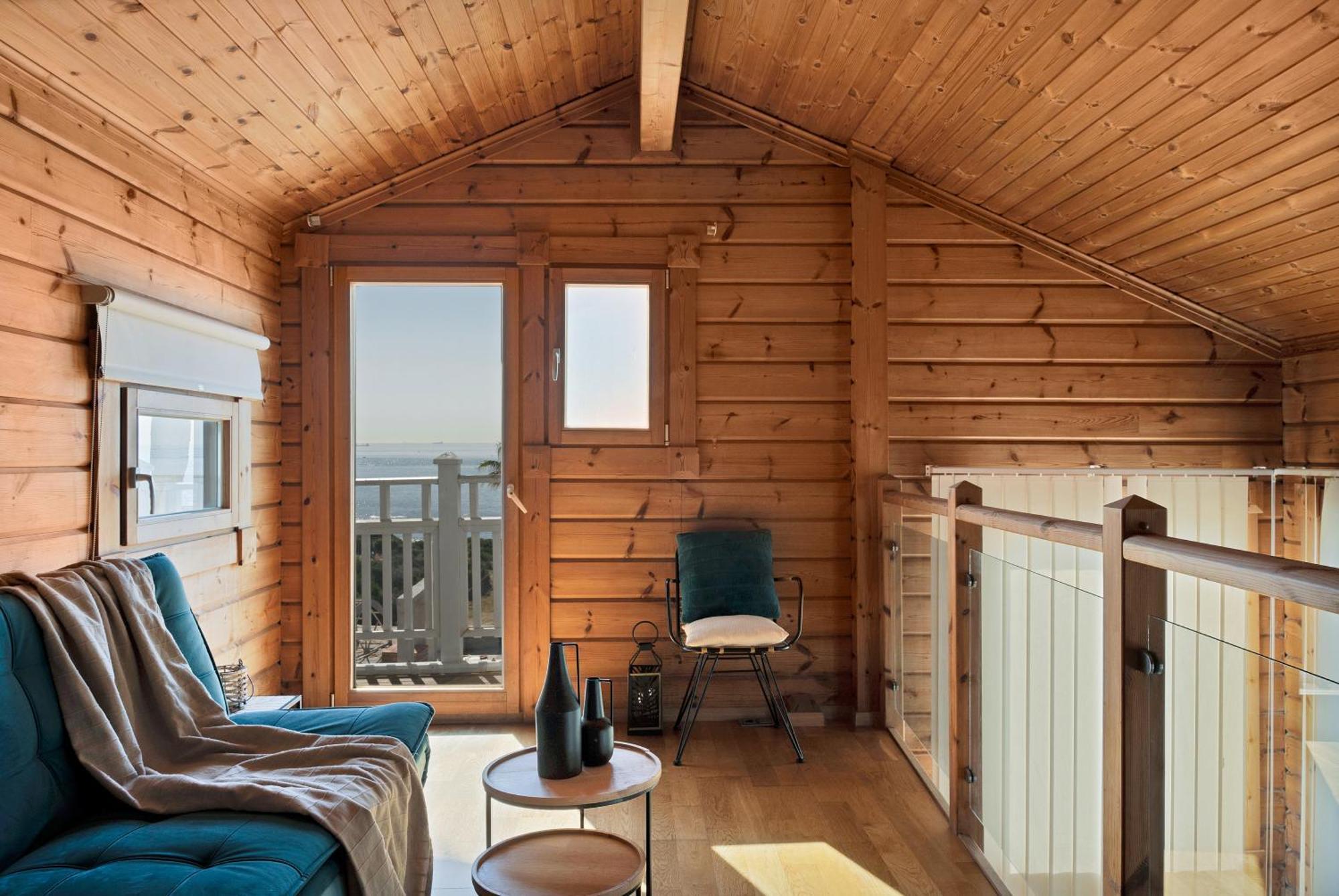 Increible Villa De Madera Con Vistas Al Mar 阿尔赫西拉斯 外观 照片
